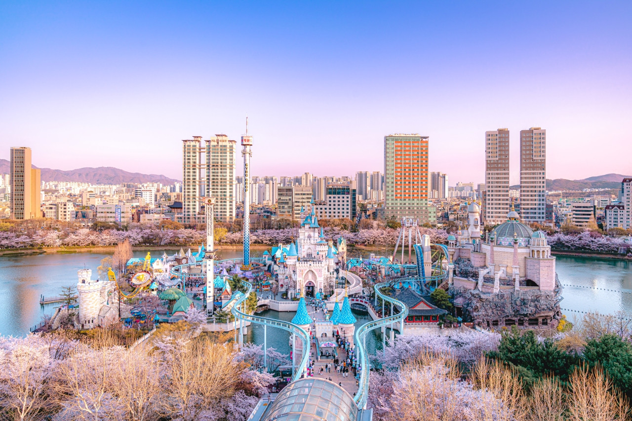 Lotte World